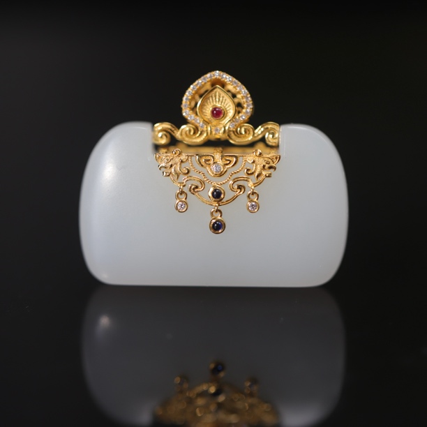 新疆和田玉18K金如意锁大气精致气质时尚百搭复古国风古风女款