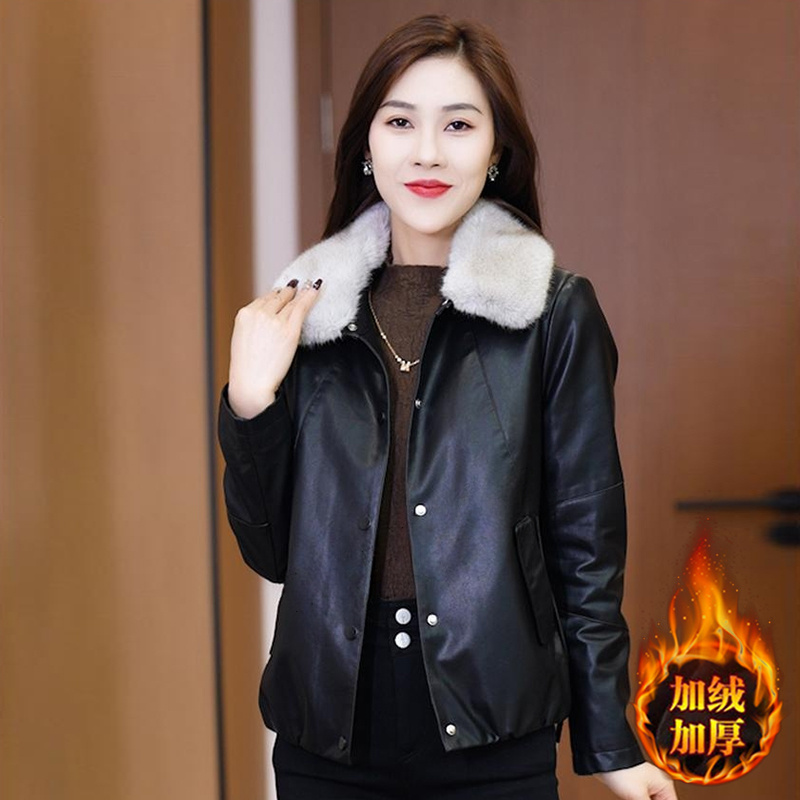 时尚加绒加厚带毛领短外套女2025年冬季新款宽松显瘦气质百搭皮衣