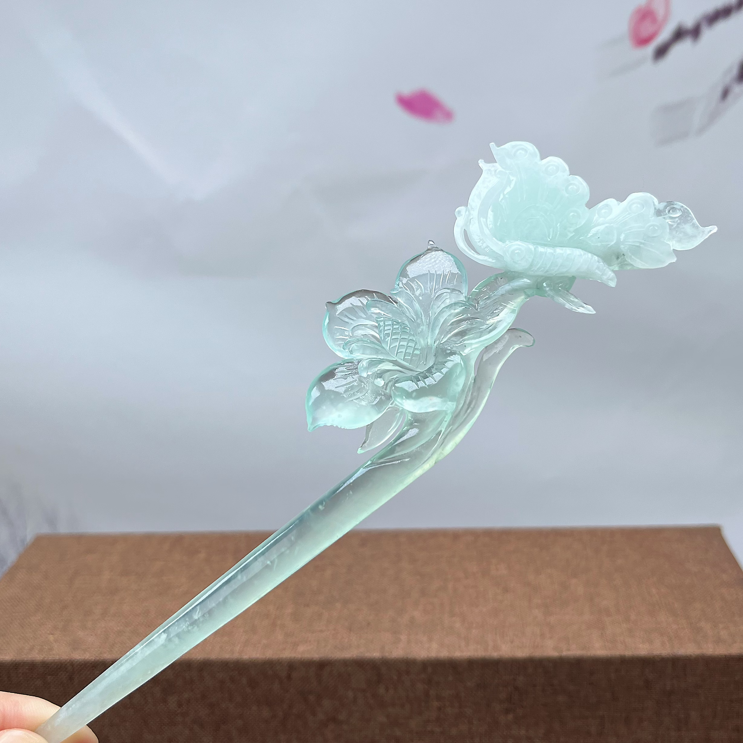 岫玉高品质天青冻百合发簪  整体长度19.5cm  簪体入发长度11cm