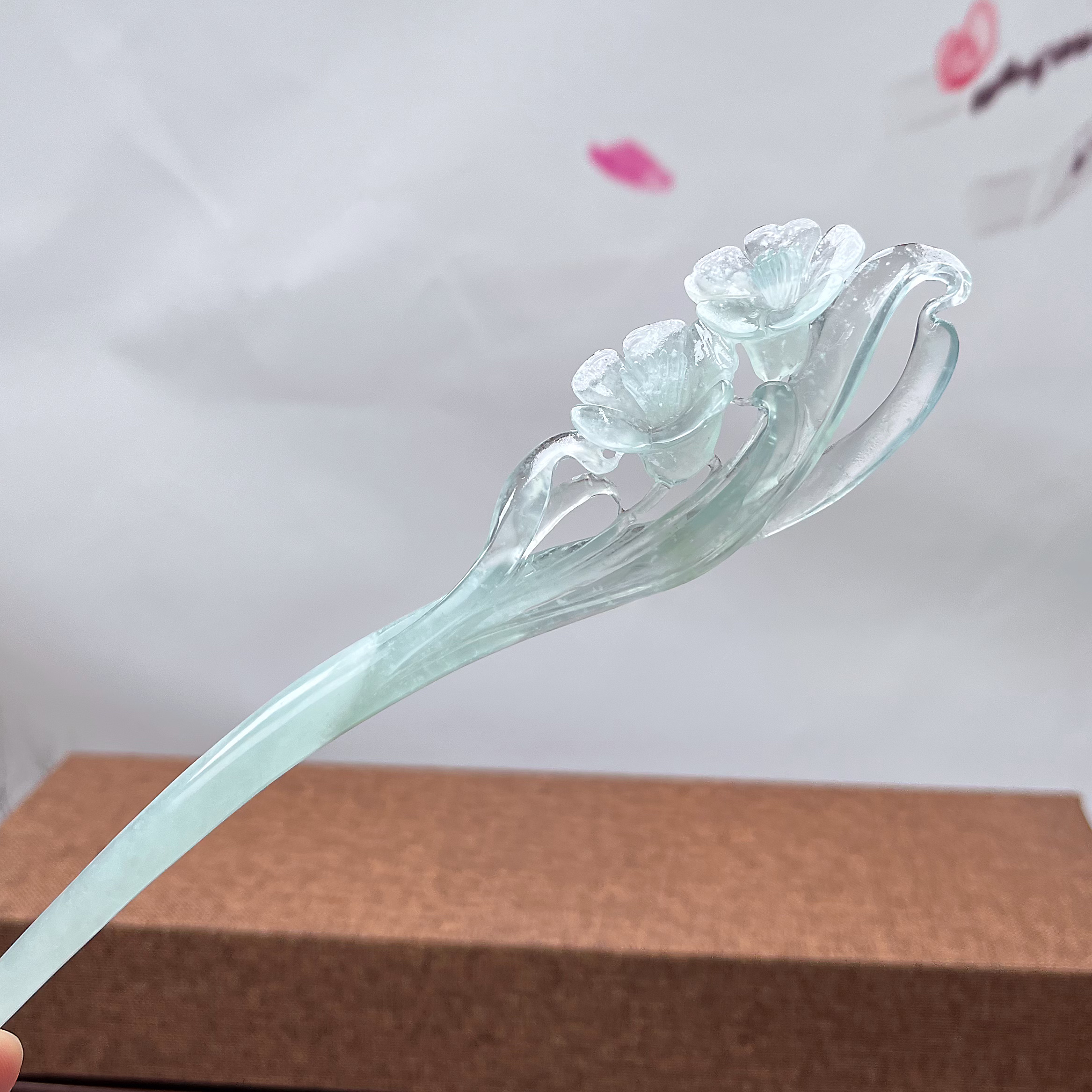 岫玉高品质天青冻花花发簪  整体长度20.5cm  簪体入发长度13cm