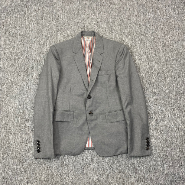 99新 THOMBROWNE 西装外套/1码/全新带吊/公价19542/80644