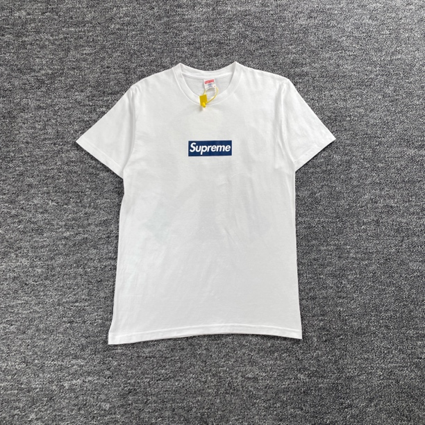 99新  8696/Supreme x MLB 白色logo印花短袖T恤/M码/99新