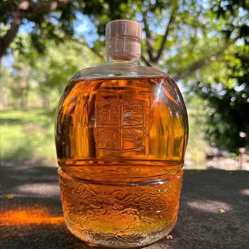 绍兴正宗黄酒半甜型十年陈无添加老酒绍兴特产