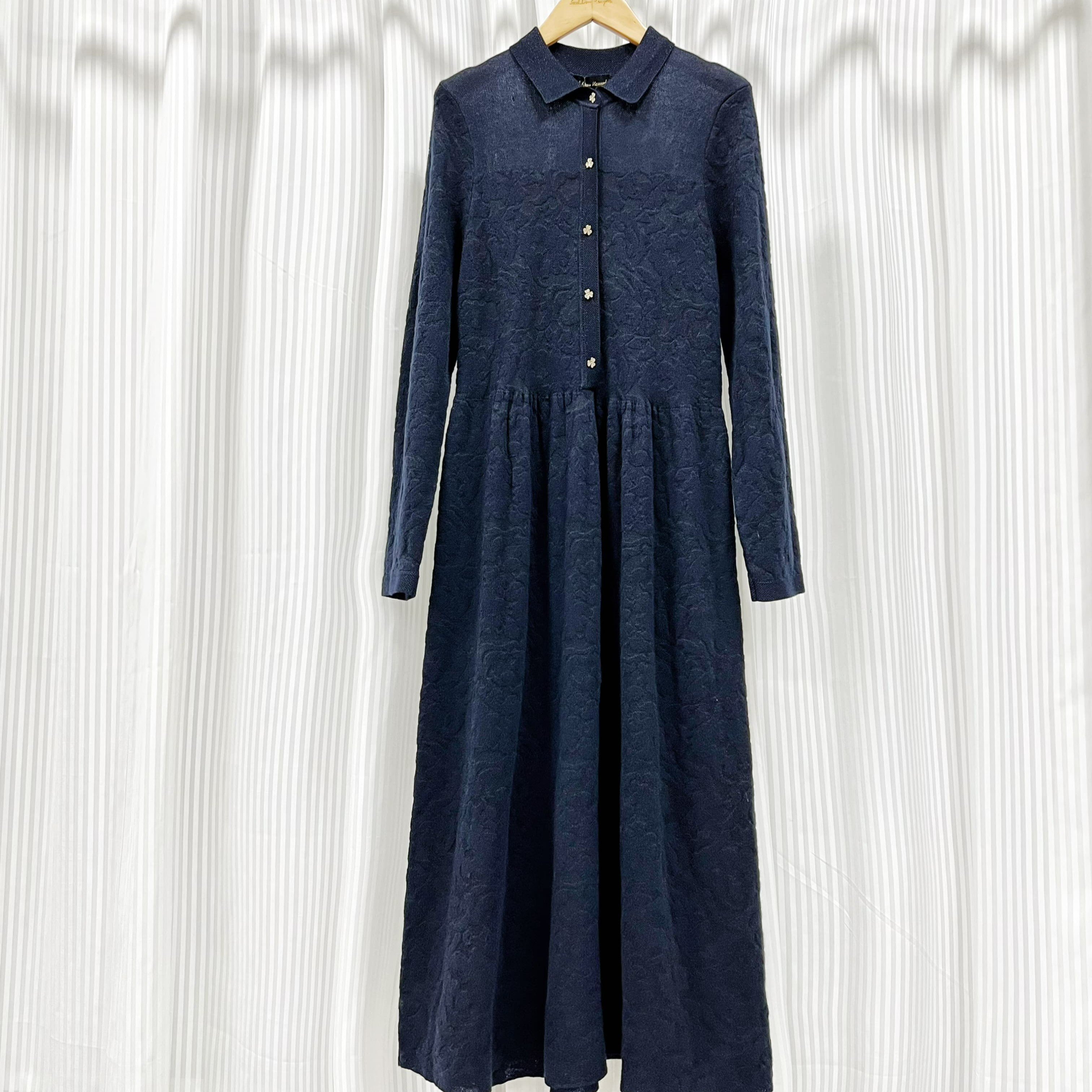 【新品】秋冬针织提花连衣裙优雅收腰显瘦百搭打底裙女