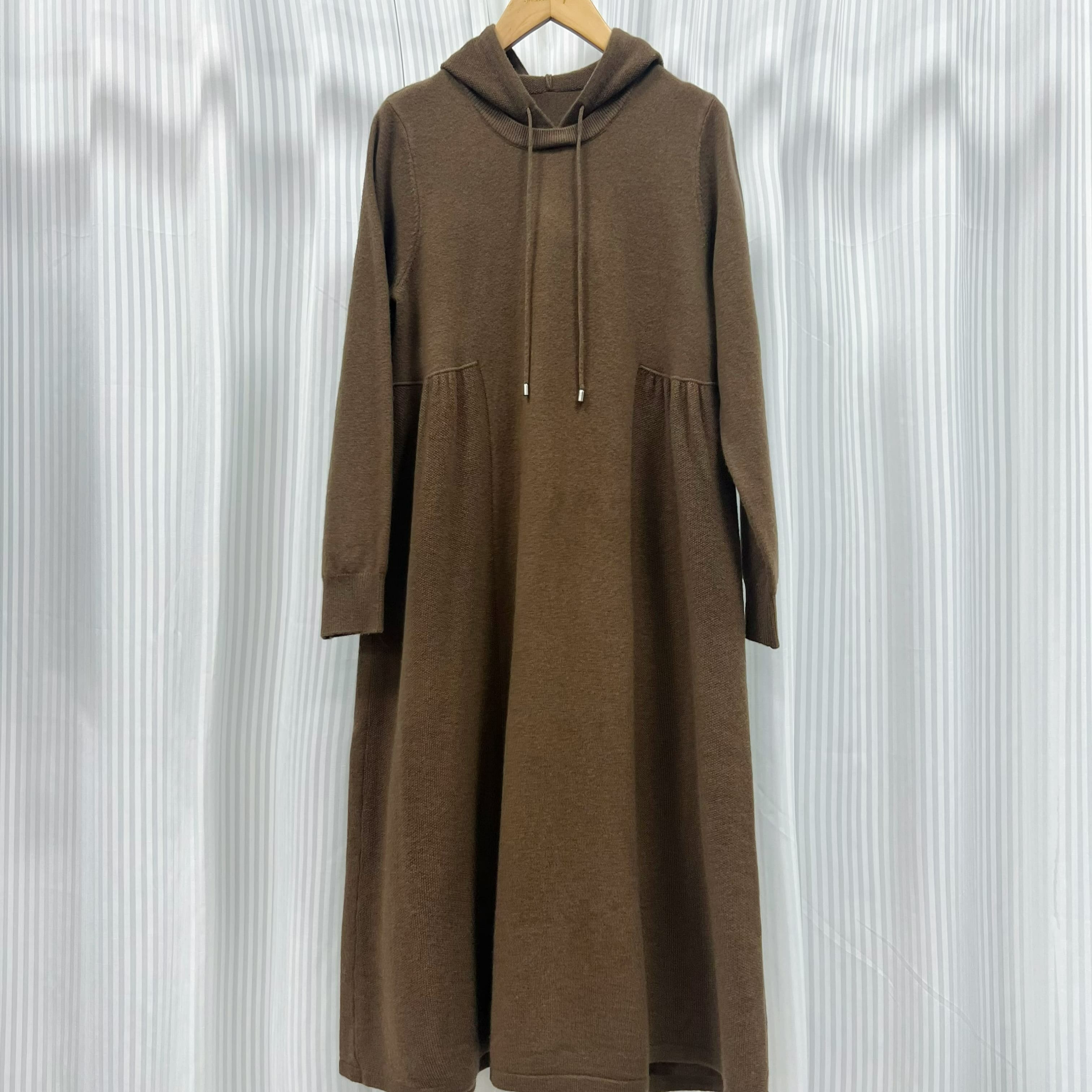 【萨拉迪恩】绵羊毛时尚简约高级感高端针织毛衣连衣裙