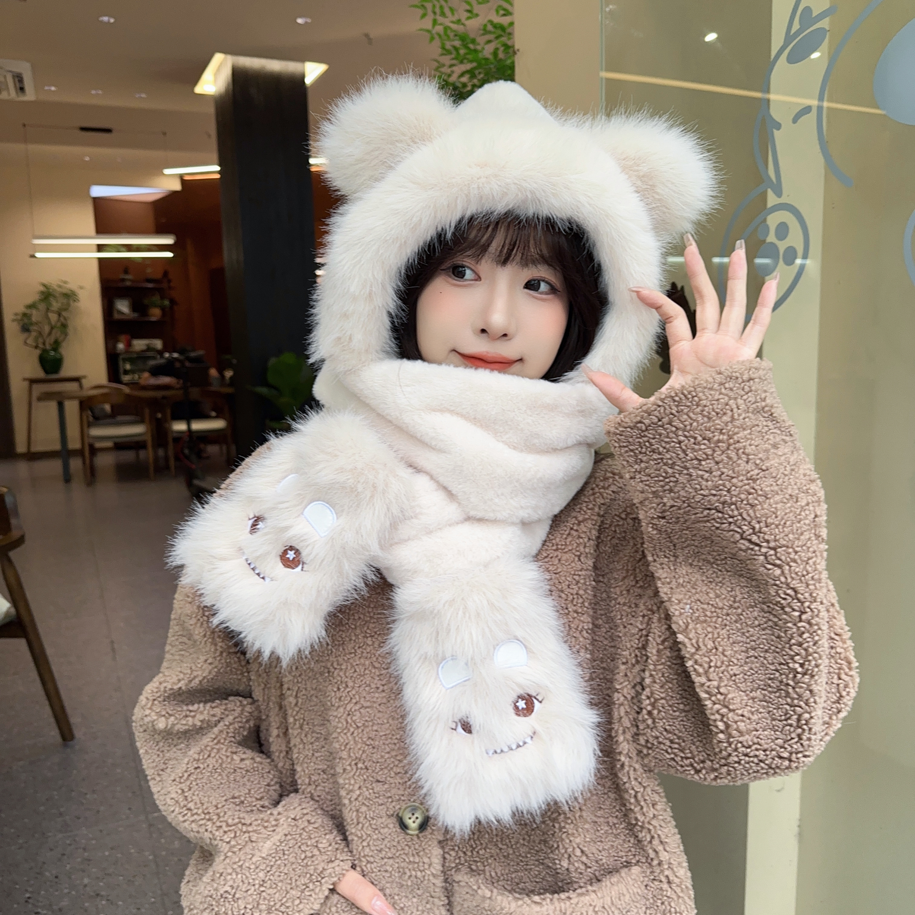 可爱小熊卡通毛绒连帽围脖女冬季冬天保暖手套帽子围巾一体三件套