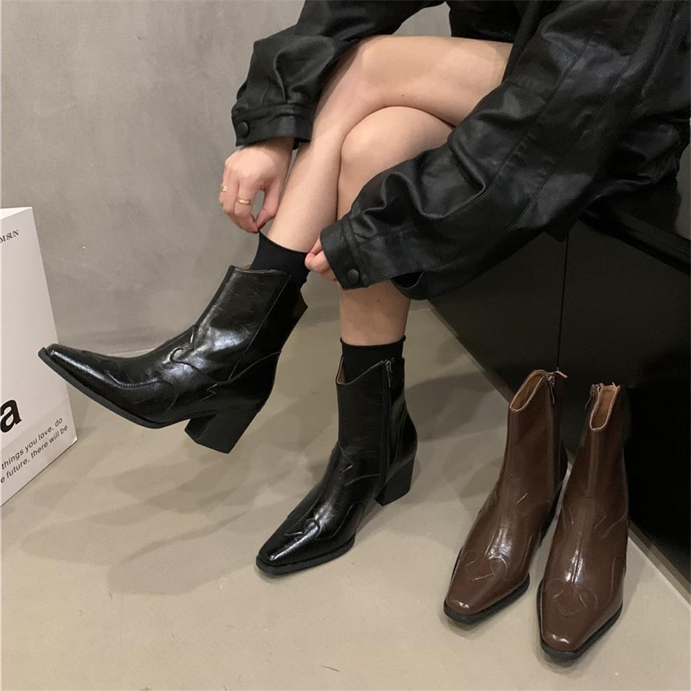 设计感西部牛仔靴短靴复古骑士靴切尔西靴秋冬配裙子高跟靴女靴子