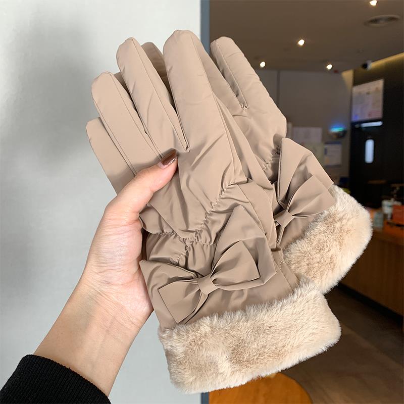 保暖加绒加厚韩版ins秋冬学生骑车用防寒触控屏幕可爱滑雪手套女