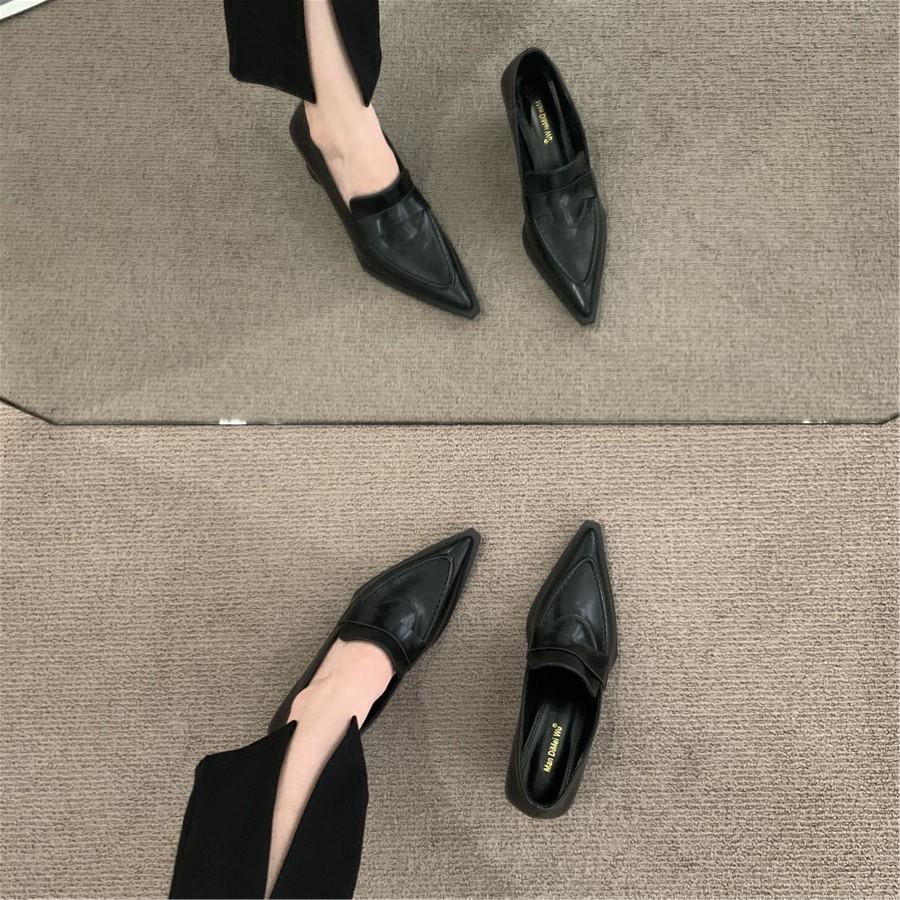 高级感小众高跟鞋韩版尖头乐福英伦小皮鞋法式鞋秋冬新款复古单鞋