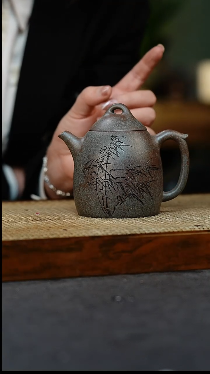 【闪购商品】紫砂茶壶方玉兰秦权 280  龙砂天青