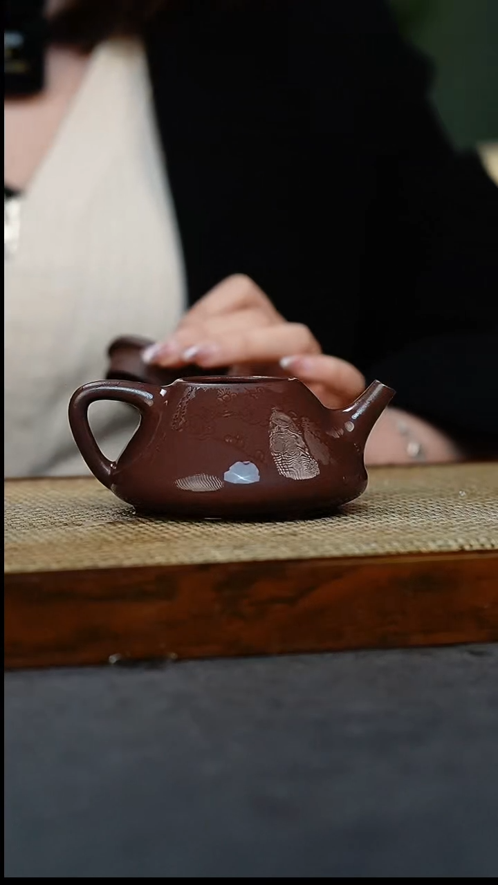 【闪购商品】紫砂茶壶子冶石瓢  240