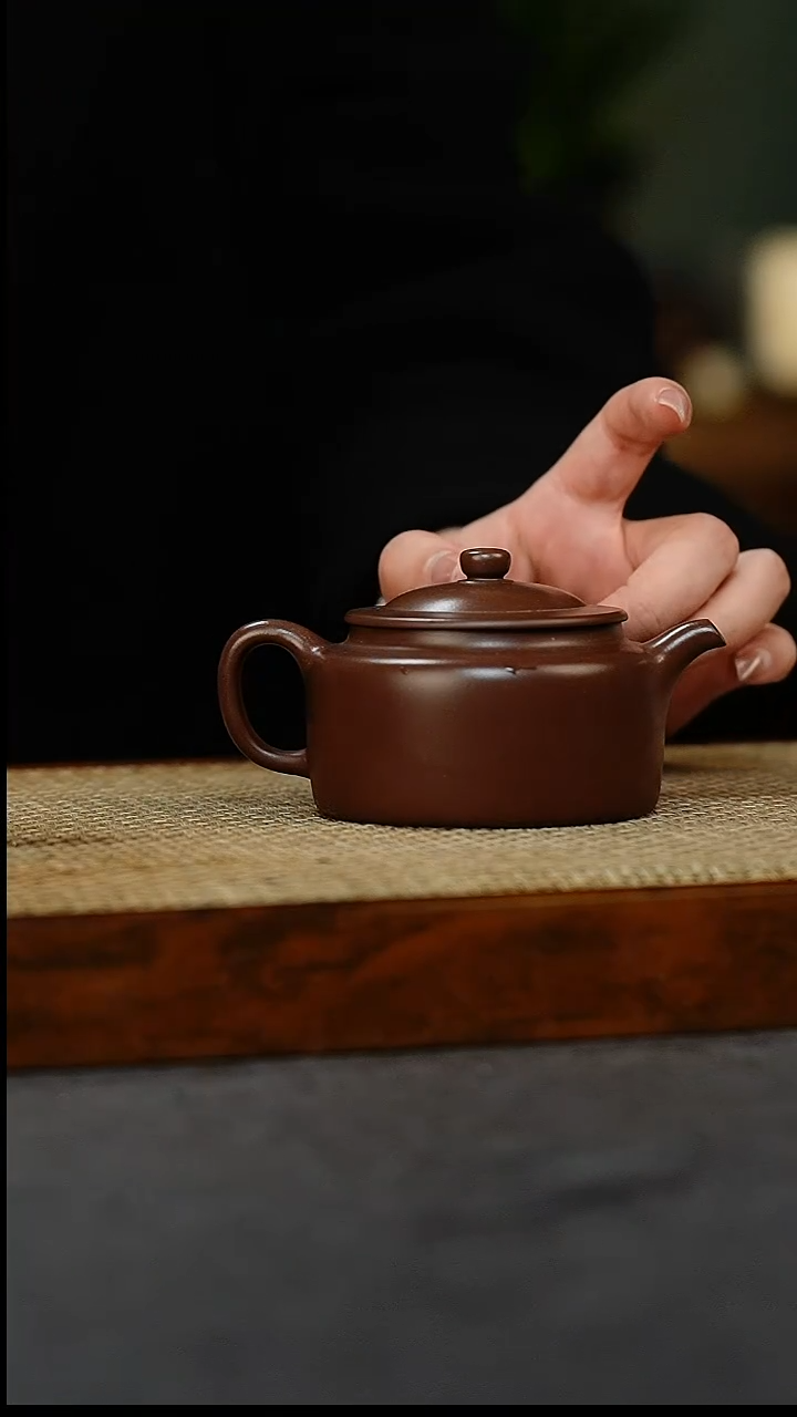【闪购商品】紫砂茶壶笠帽 底槽清 200 华艺