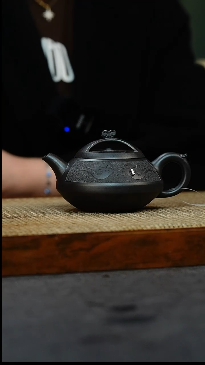 【闪购商品】紫砂茶壶祥云 石黄  240