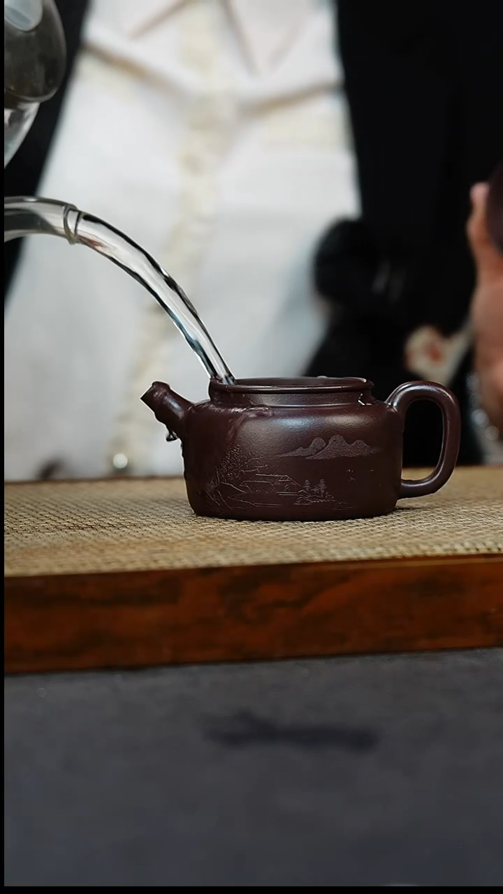 【闪购商品】紫砂茶壶德钟 冰紫 200