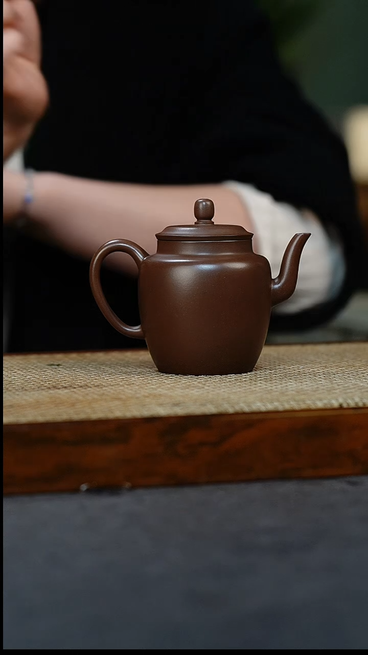 【闪购商品】紫砂茶壶宫灯 底槽清 200 华艺