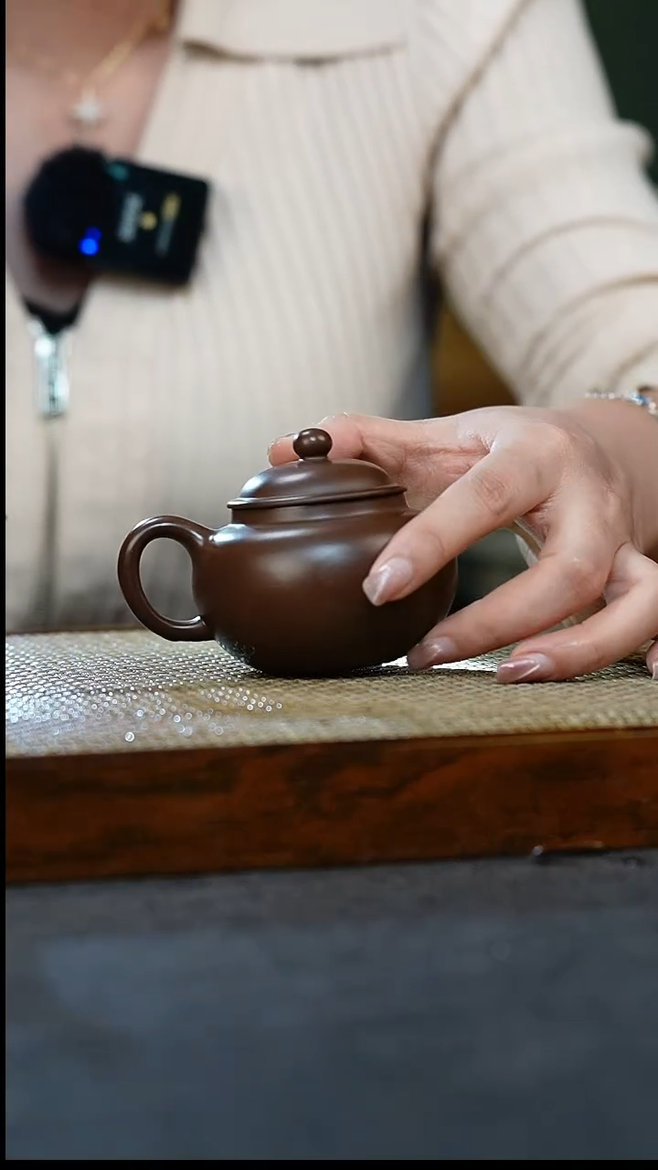 【闪购商品】紫砂茶壶容天  紫泥 130 花艺