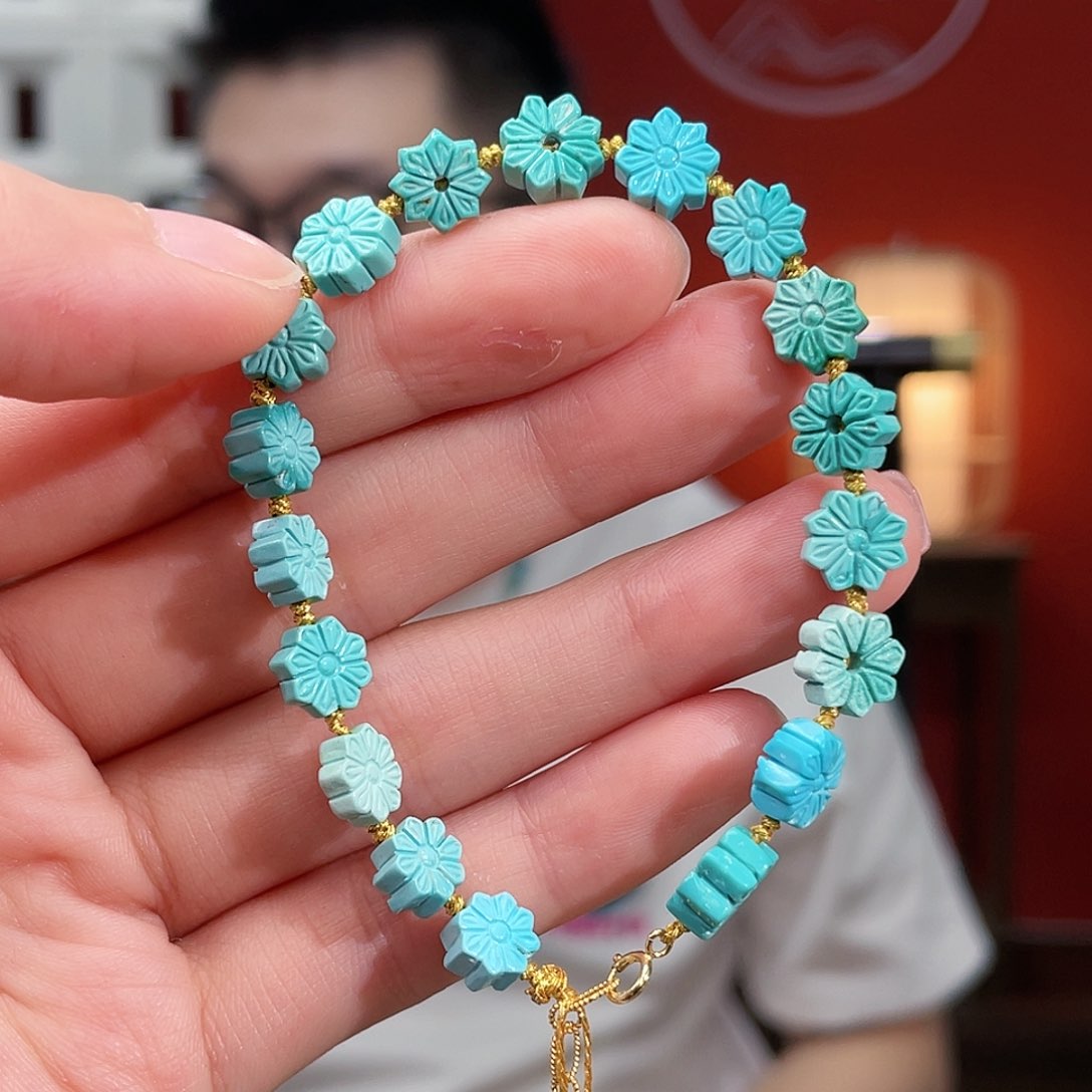 绿松石珠宝奇石18K金镶嵌