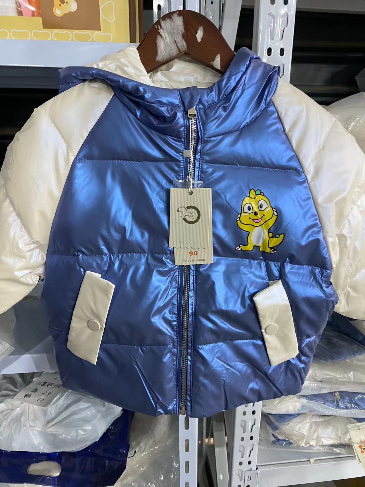 卡通造型加厚外套