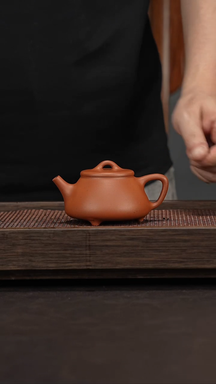 【闪购商品】紫砂茶壶大红泥石瓢 小