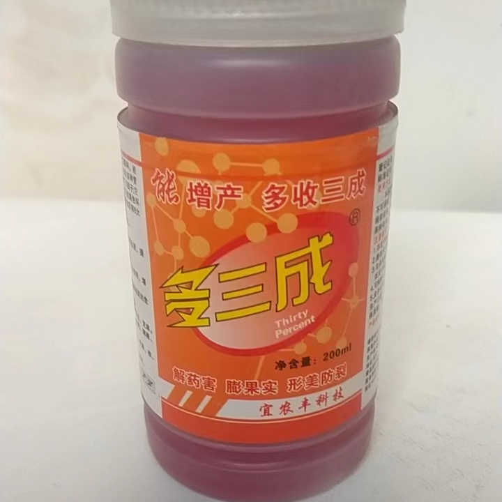 多三成200毫升促进花芽分花，保花保果，调节生长，解除药害肥害
