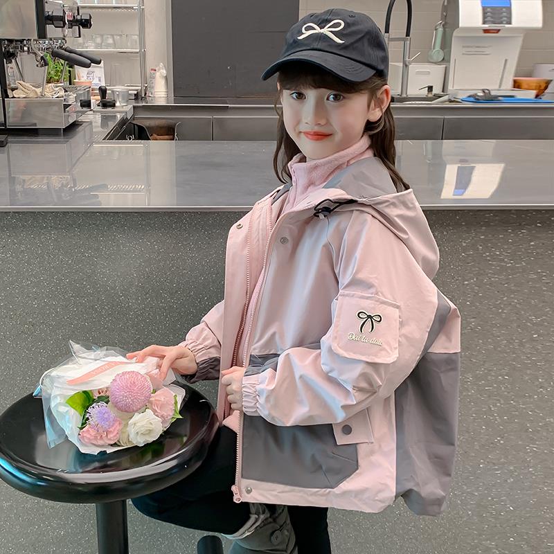 巴拉巴拉童装适用女童小女孩冲锋衣外套洋气加绒加厚儿童装秋冬季