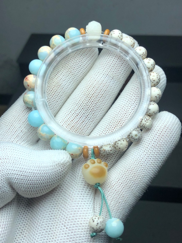 星月菩提搭配小手串尺寸0.8毫米适合女生佩戴