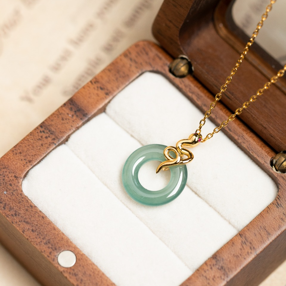 【东方甄品】 2025年新款灵蛇吊坠（多样性发其一）