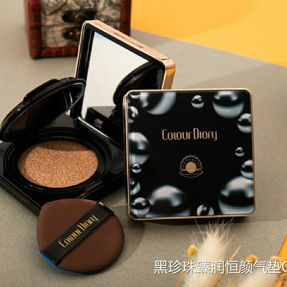 色彩日记黑珍珠臻润恒颜气垫CC霜