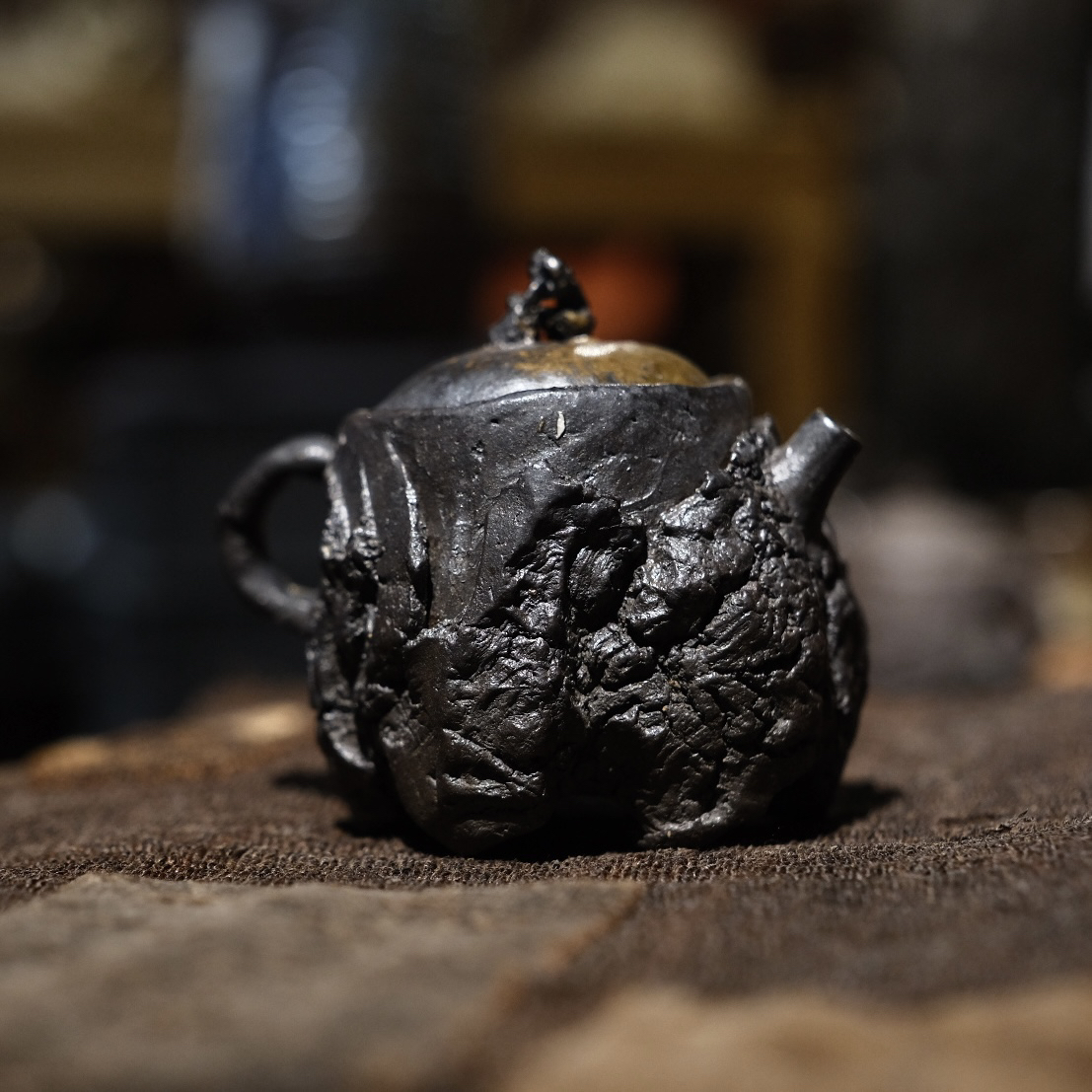 原矿柴烧手捏肌理小壶 100ml