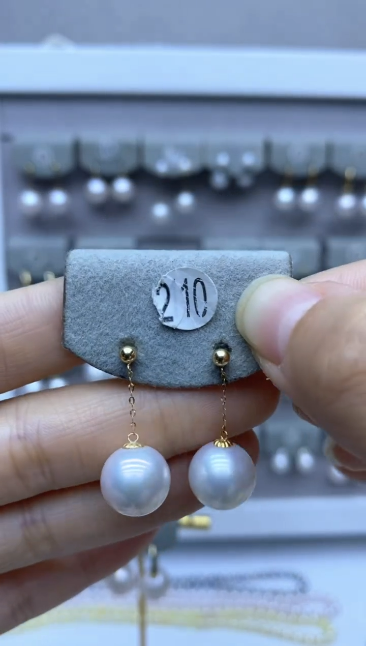 【闪购商品】淡水珍珠耳饰18K金镶嵌210