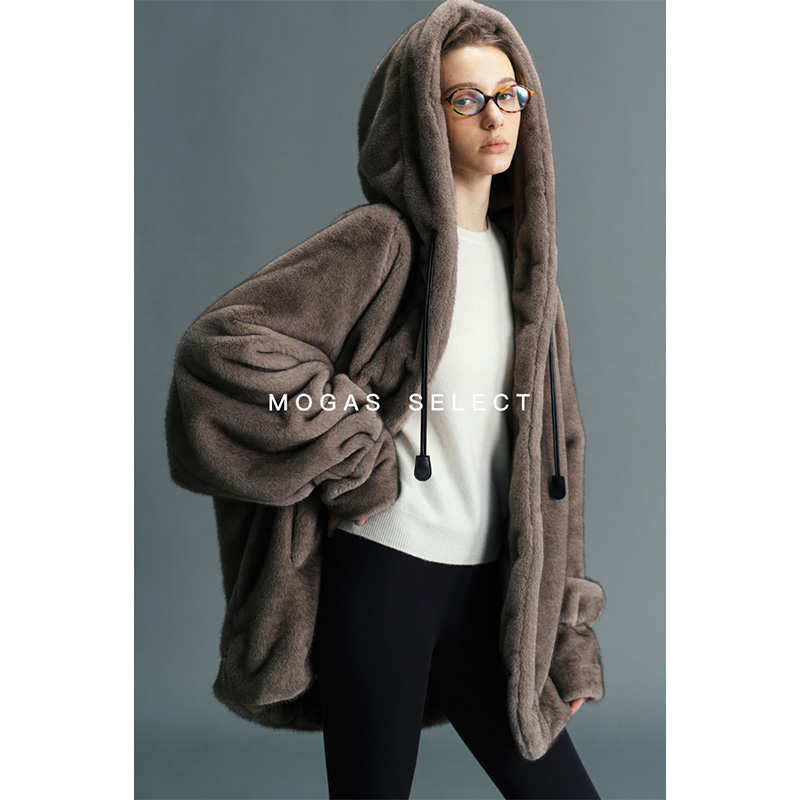 Mogas【粉丝回馈】重磅环葆仿水貂毛质感灯笼袖连帽大衣外套3124901