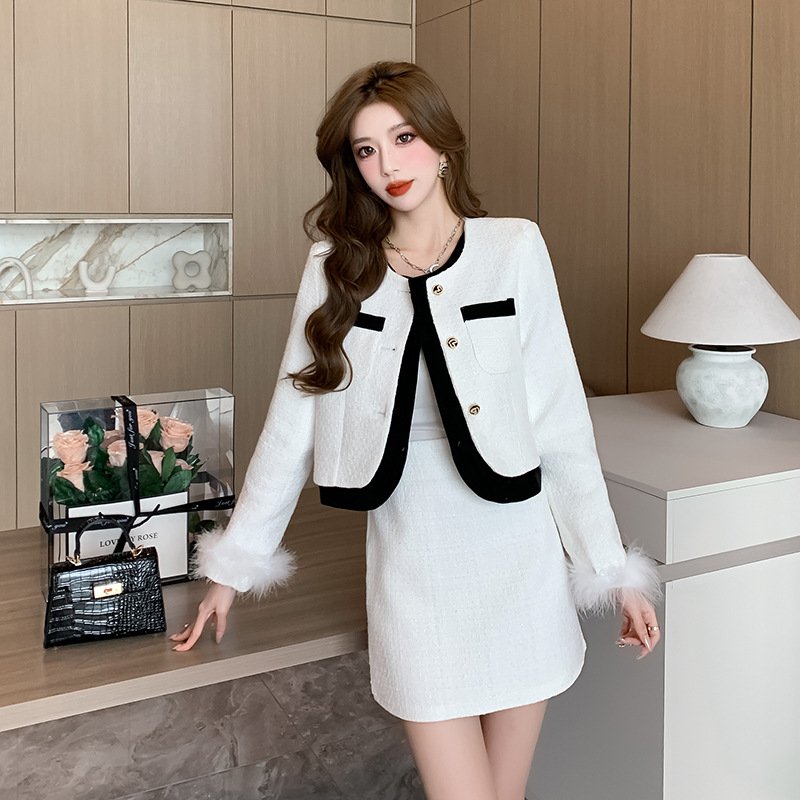 秋冬款枣红色小香风套装女粗花呢短款外套字包臀裙两件套外套