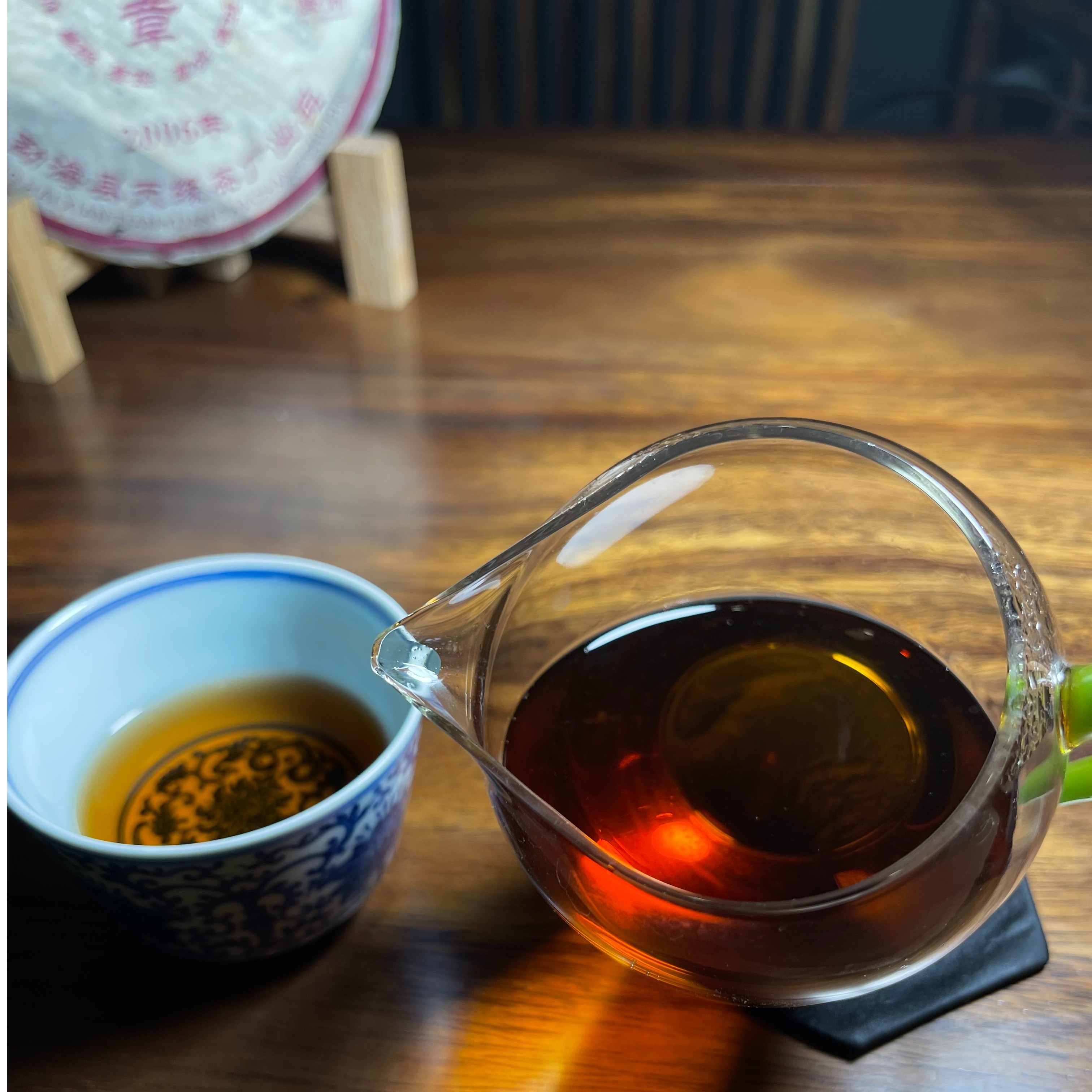 2006年勐海班章普洱熟茶茶饼干仓转化米汤感稠厚顺滑甘醇357g/饼