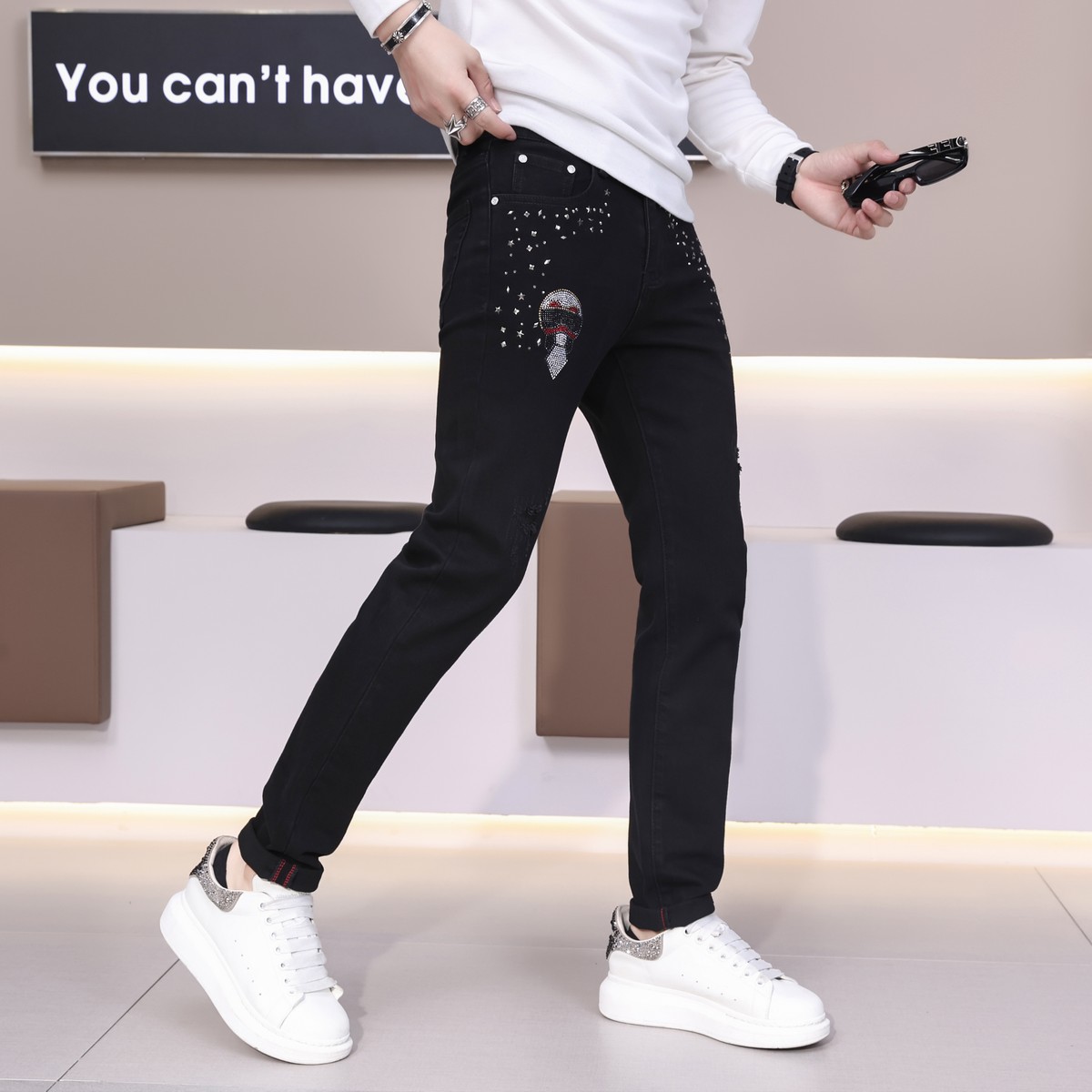 秋冬新款烫钻牛仔裤男潮牌修身小脚黑色弹力潮流休闲长裤子19207
