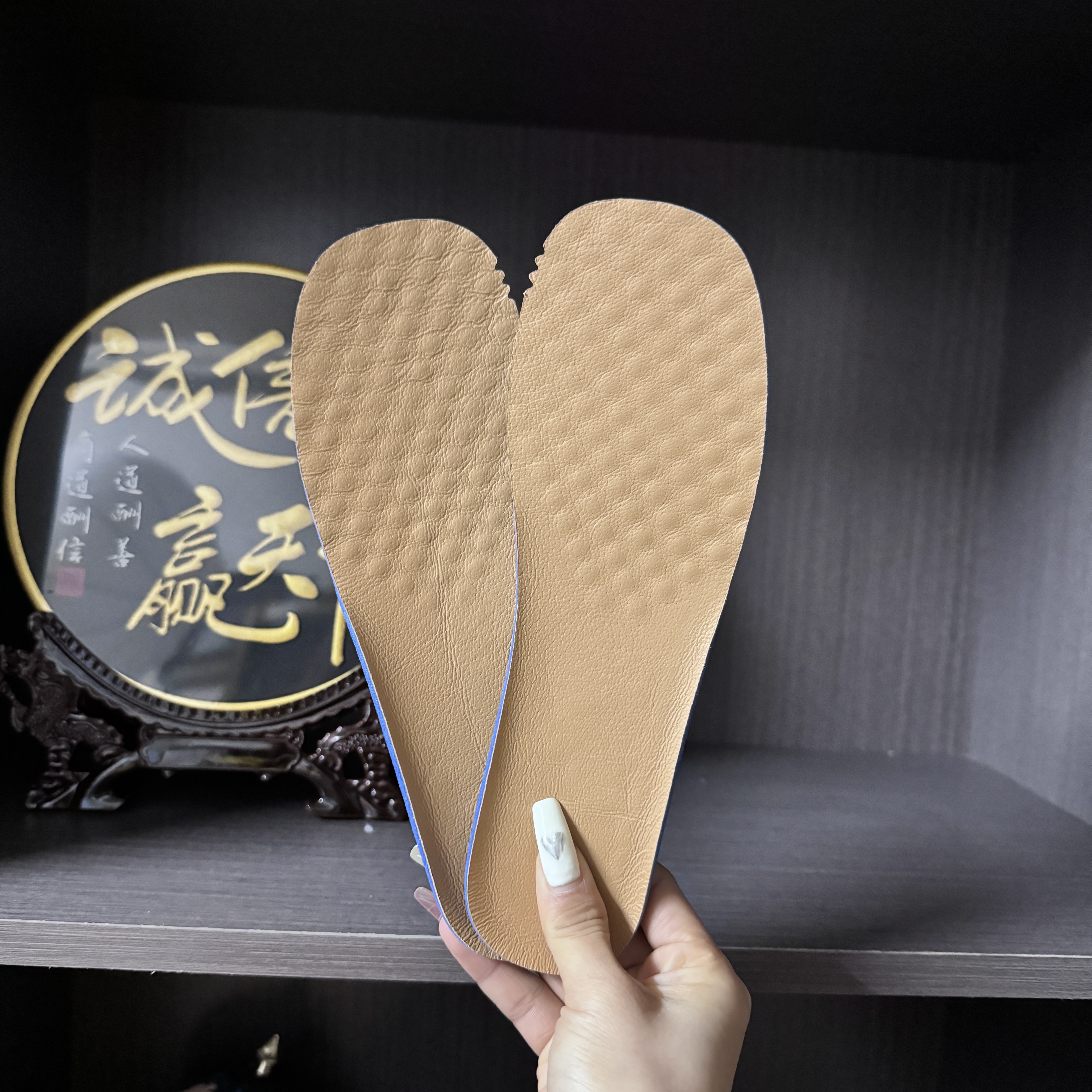 头层猪皮海波丽按摩脚垫