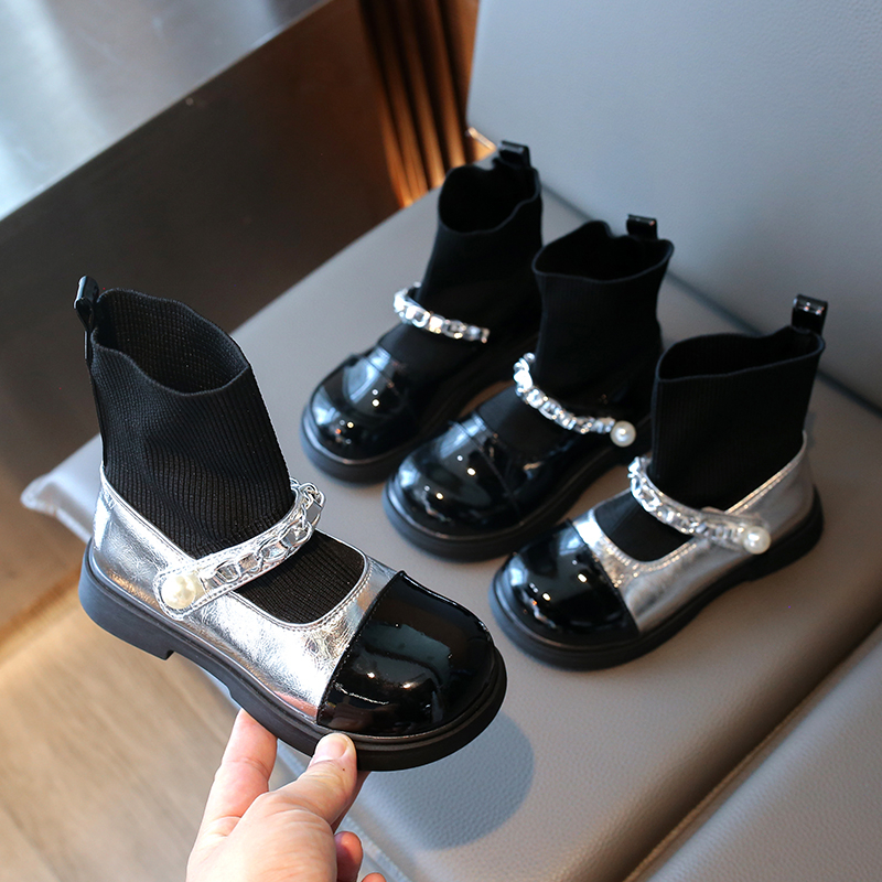 女童袜子靴春秋款小女孩洋气单靴软底银色马丁靴公主短靴儿童皮鞋