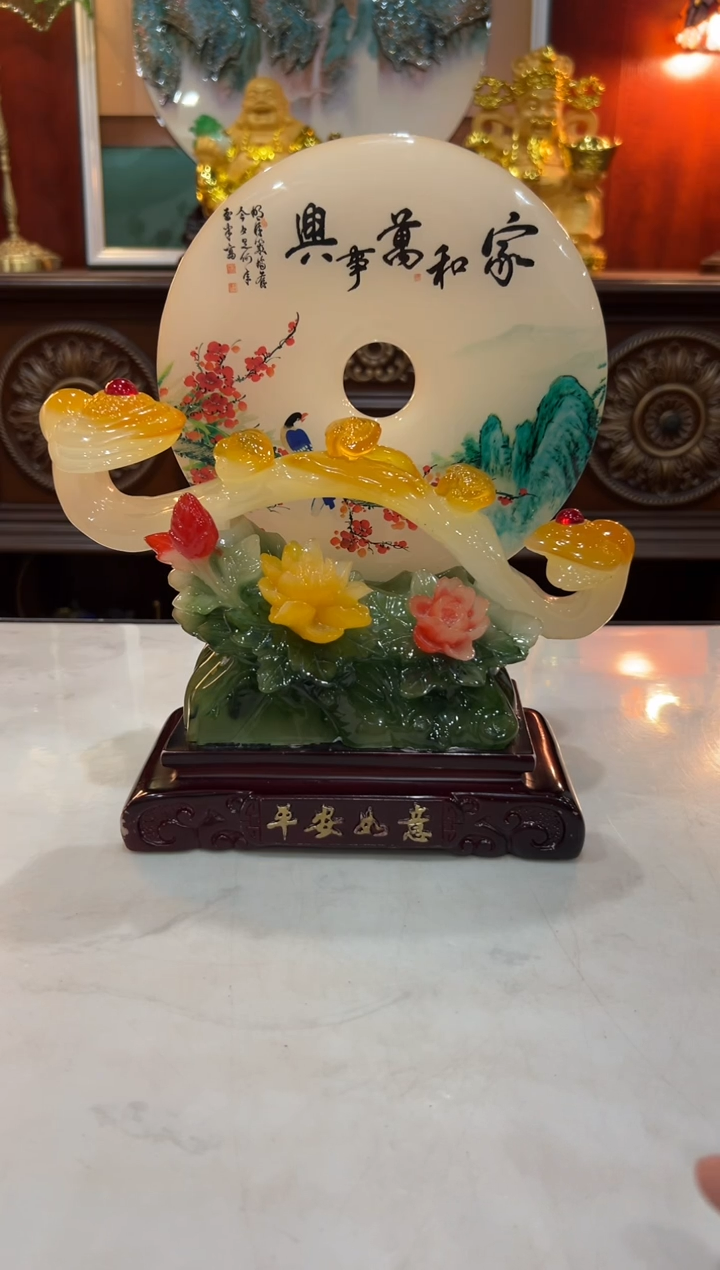 【闪购商品】树脂XA248家居摆件如图