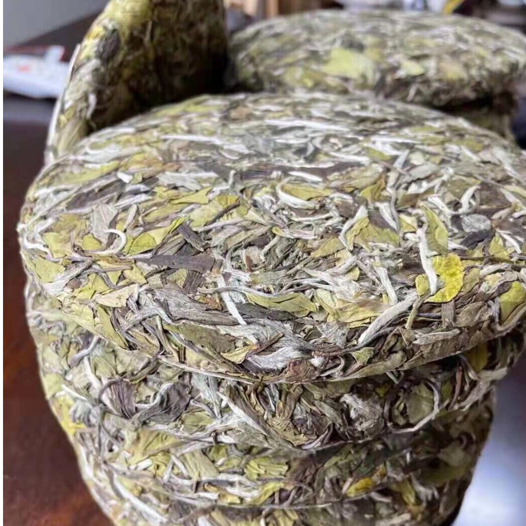 2020年花香白牡丹白茶茶饼300克高山原料压制水甜味香简单方便