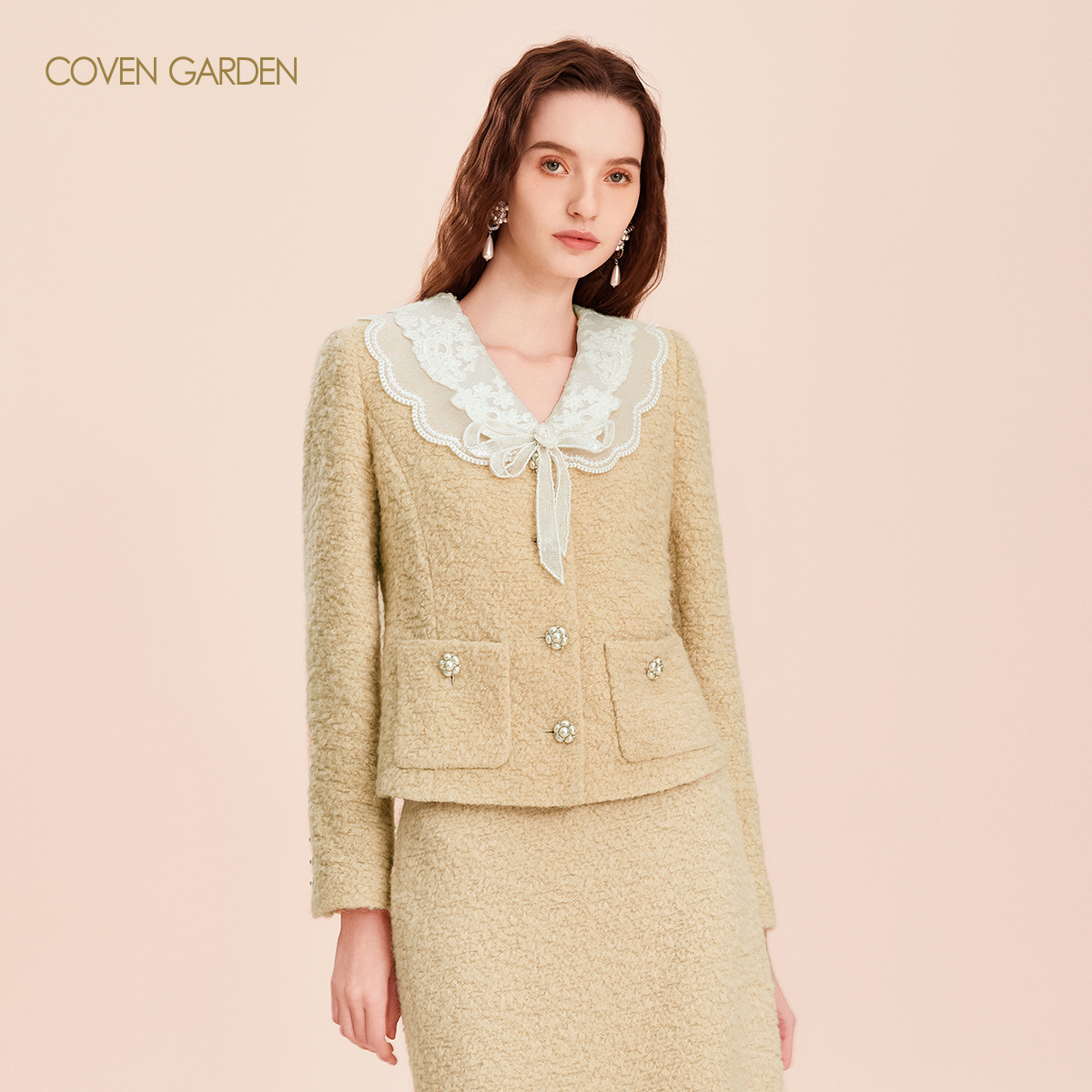 哥文花园 蕾丝边蝴蝶结收腰设计显瘦外套 CLA4342350