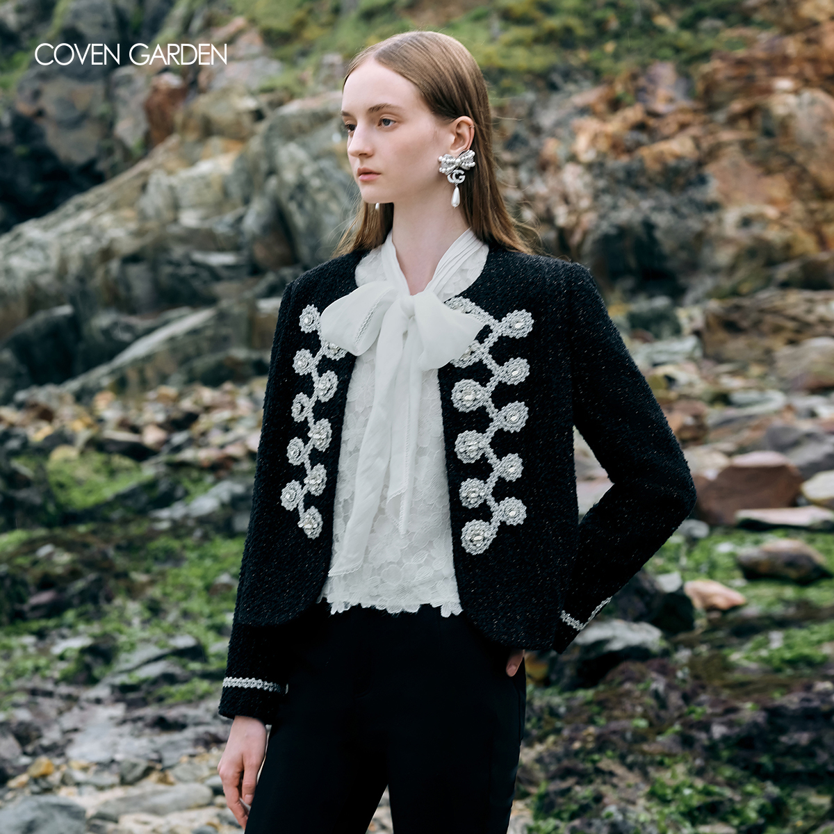 哥文花园 精致蕾丝珍珠纽扣点缀精致典雅长袖衬衫 CLA4012180