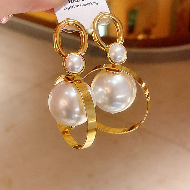法式轻奢圆形珠珠耳环小众气质感耳坠复古百搭高级感
