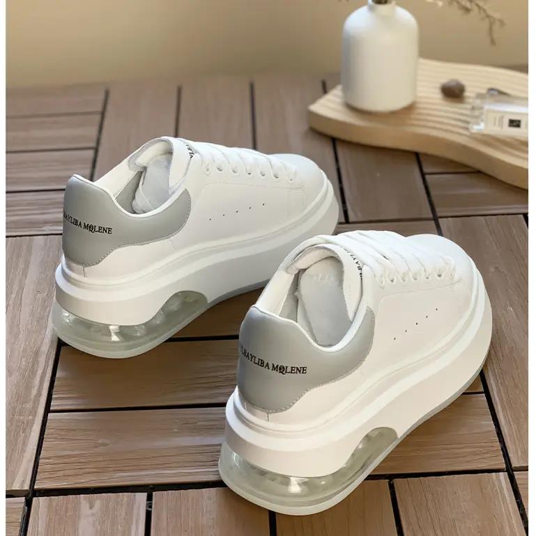 达芙妮沿荐厚底气垫小白鞋女2023夏天透气达真皮板鞋2023新款增高