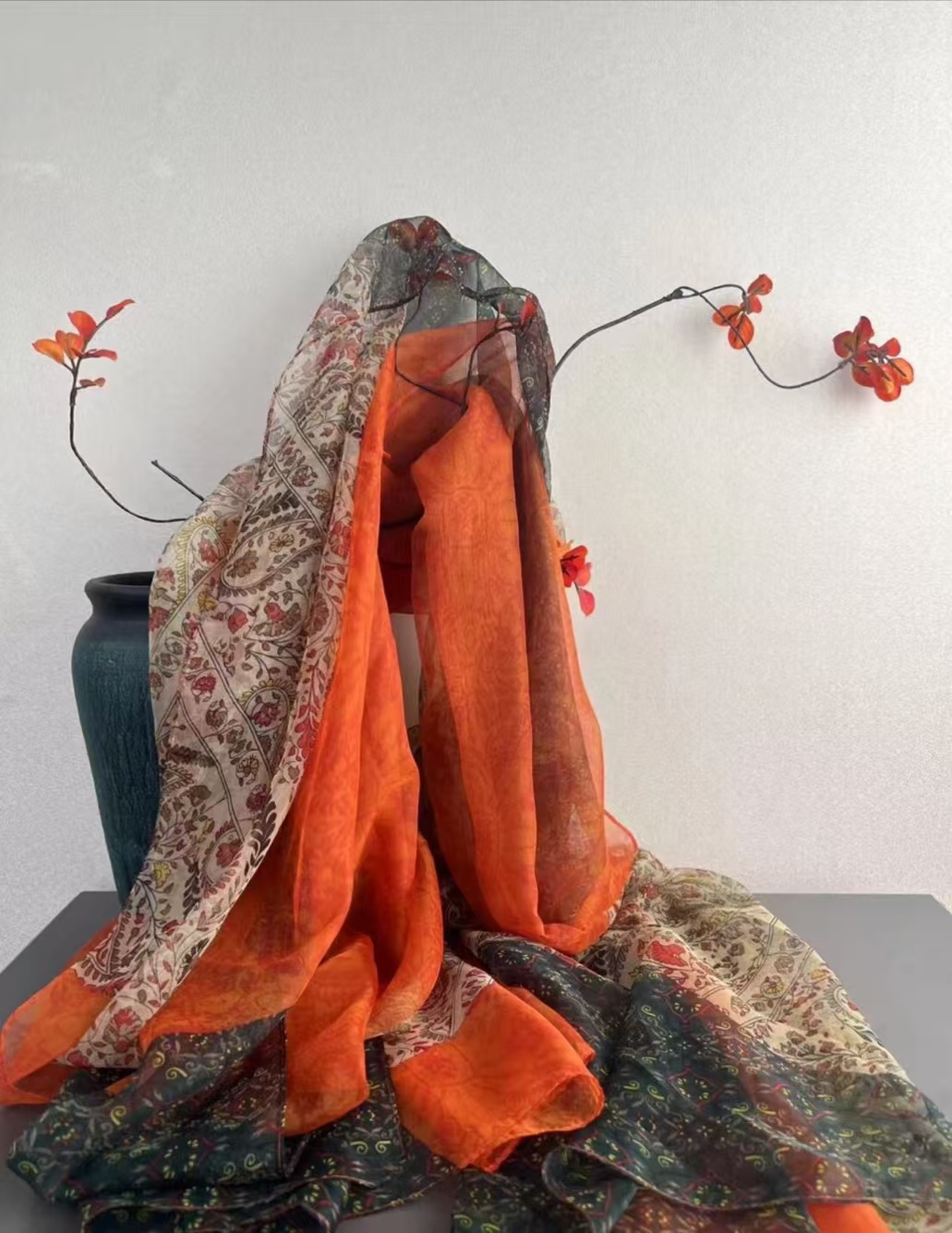 1036 异域佩利斯云朵纱130x180左右丝巾沙滩巾百搭围巾