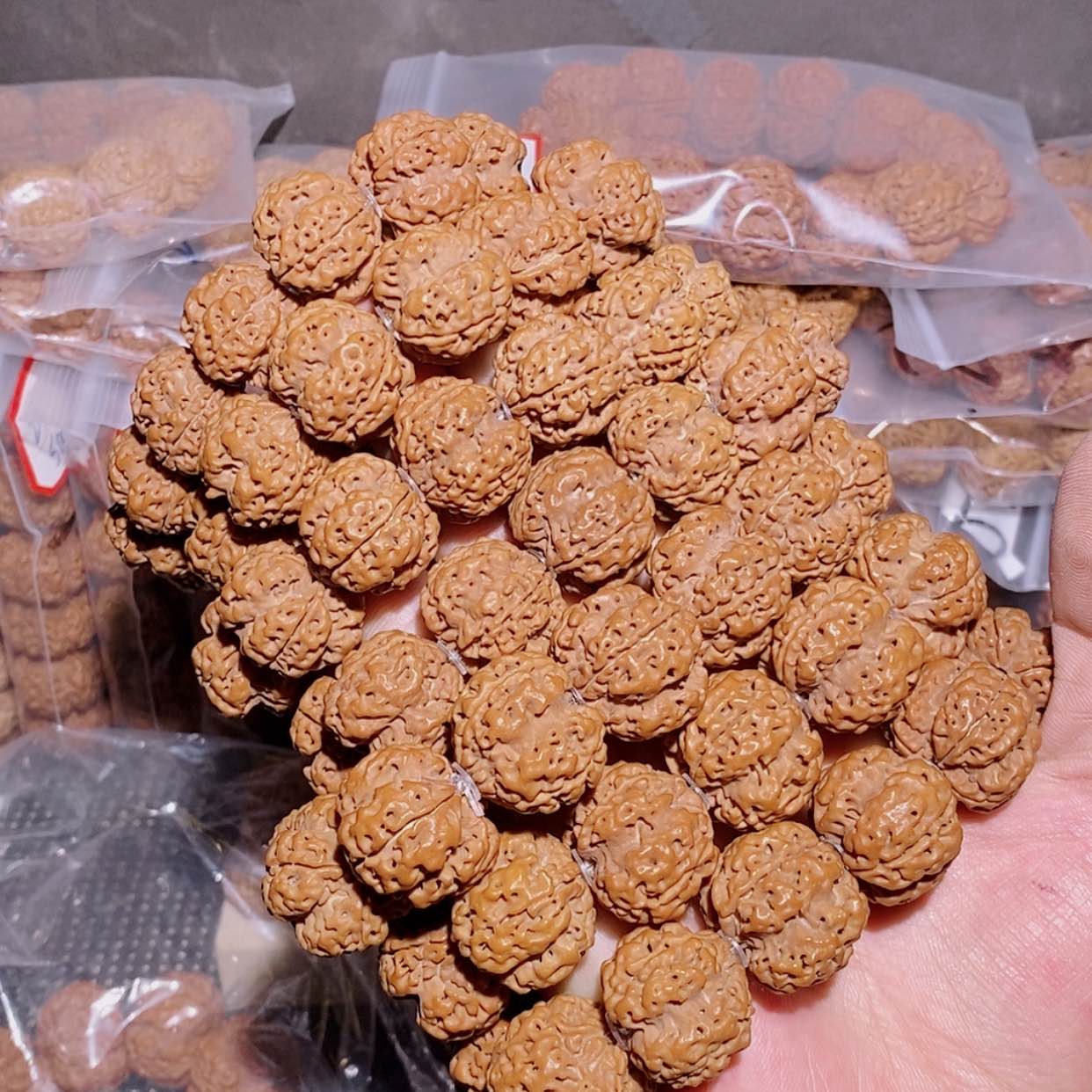 【闪购商品】金刚菩提吊坠深**猫四瓣7条