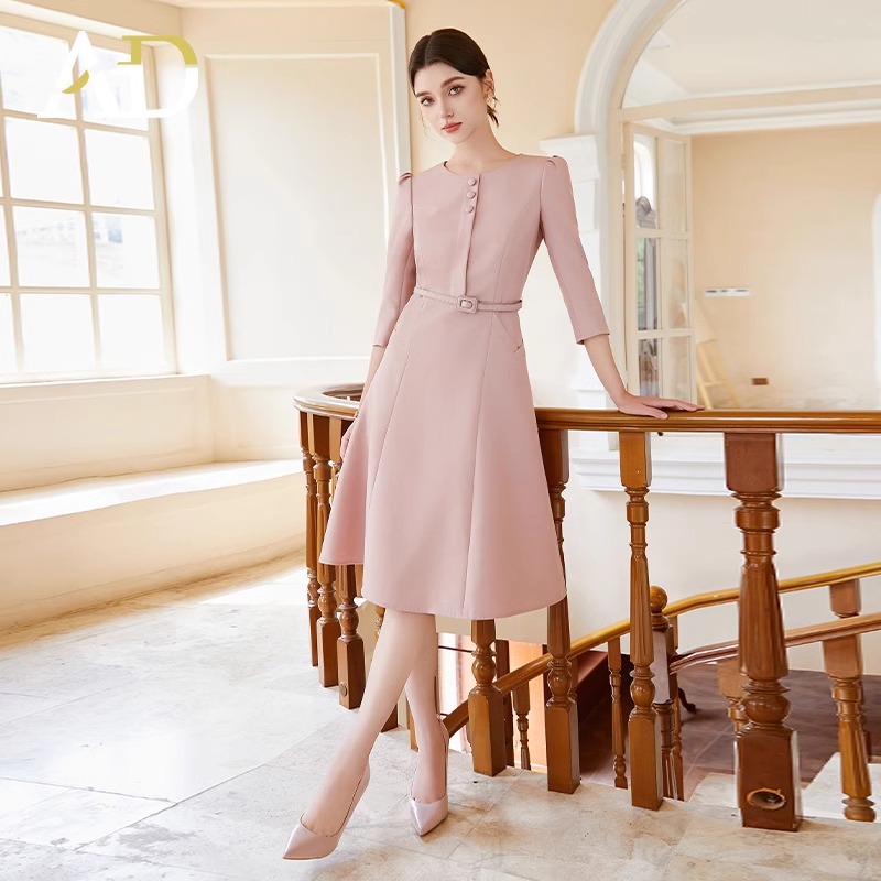 AD大方得体的裙子轻奢高级感粉色连衣裙气质显瘦西装裙修身伞裙