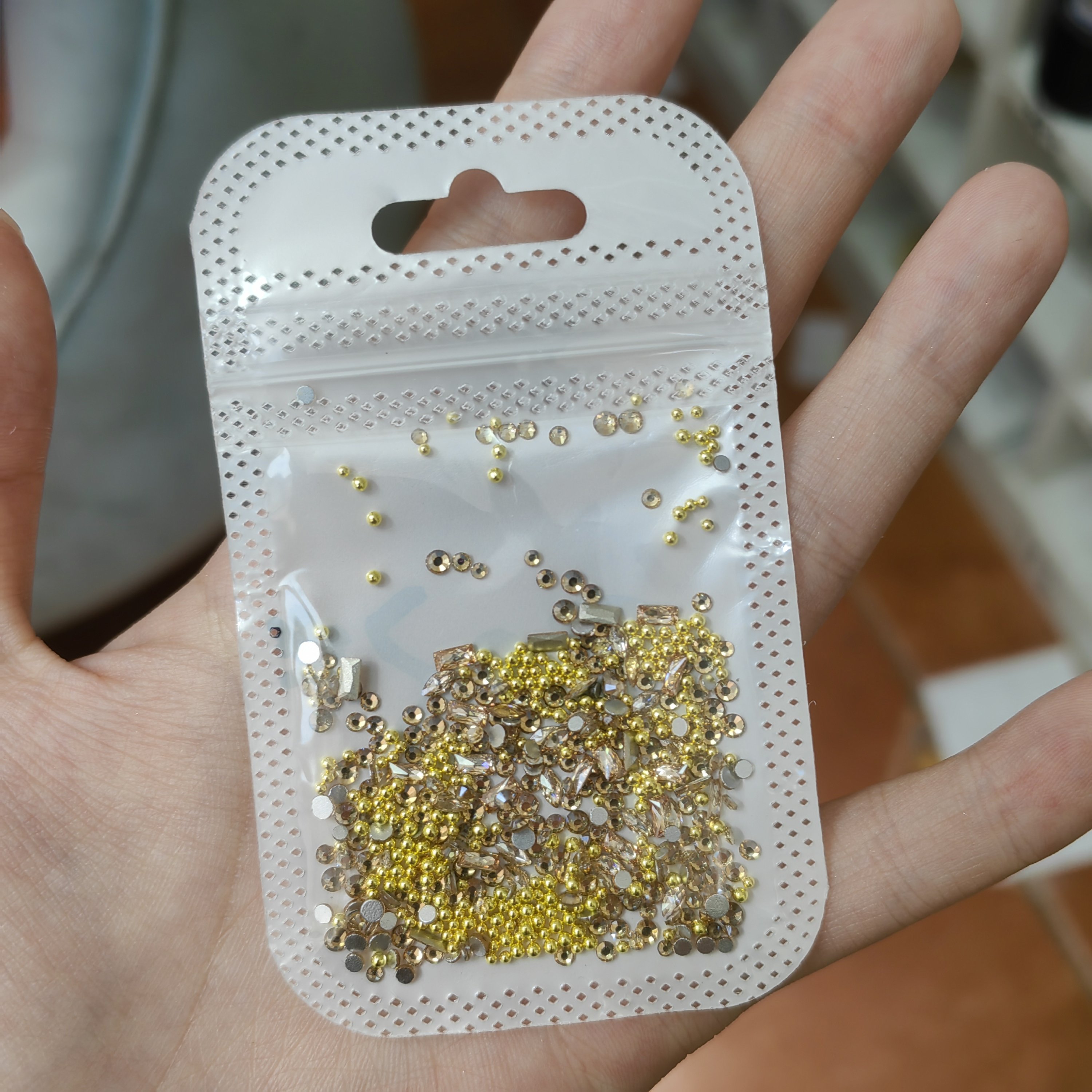 【0203】美甲香槟迷你锆石饰品组合，满30包邮