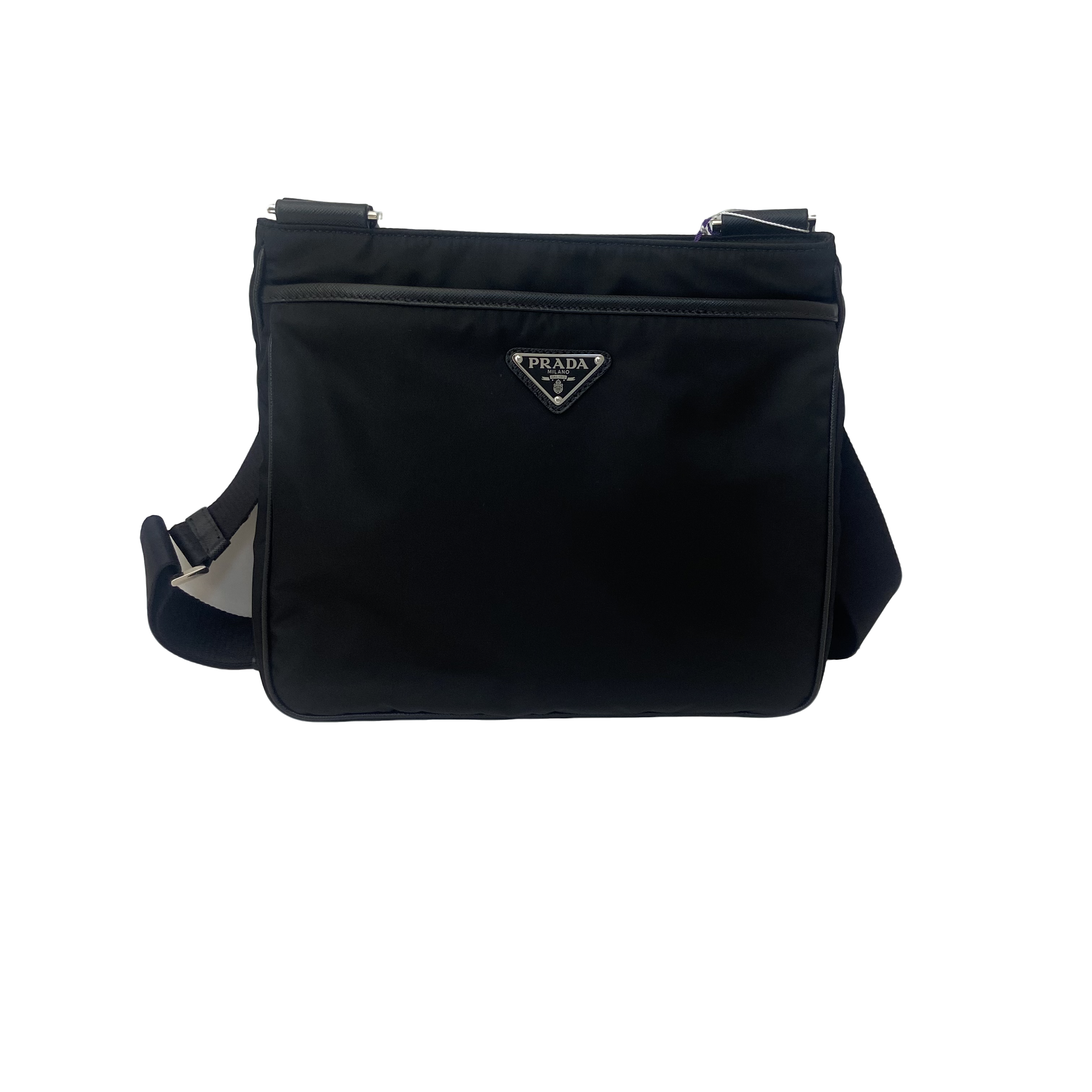 99新 Prada/普拉达 99新 男士休闲时尚芯片款尼龙黑色斜挎包 /375