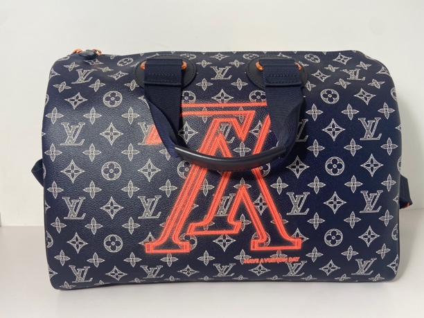 全新未使用 LouisVuitton/路易威登 倒V限量版40旅行袋芯片款1823