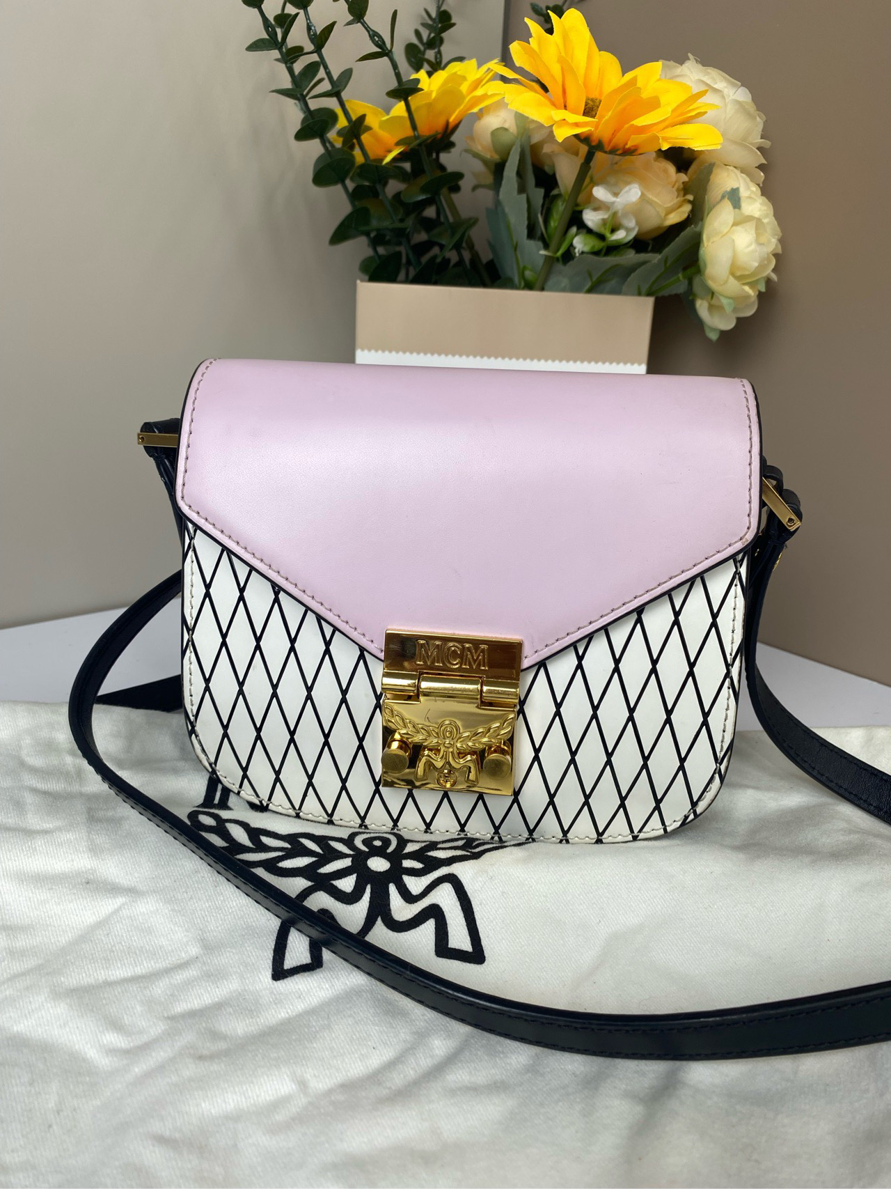 99新 MCM mcm马鞍包斜挎包