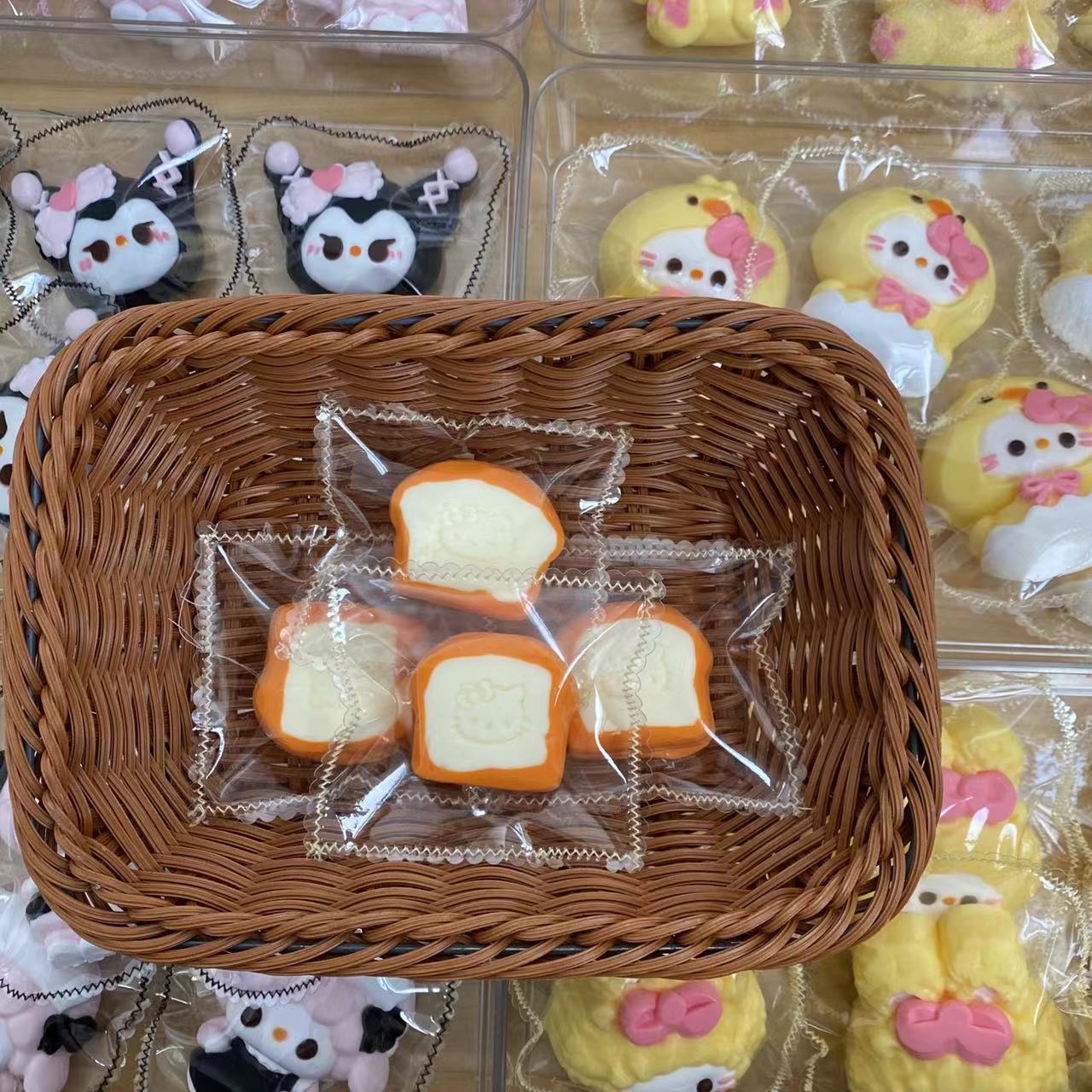 随机带走一个捏捏